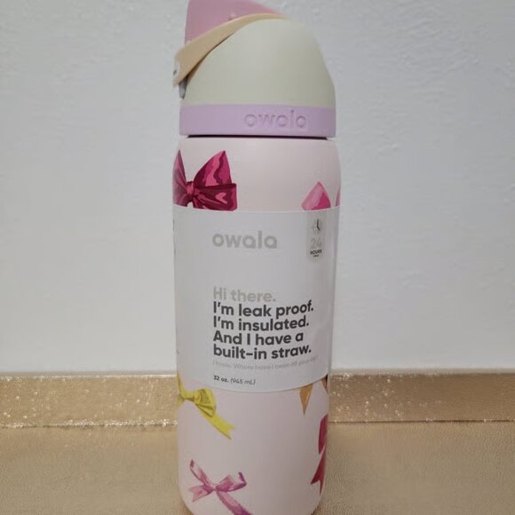 Owala "Girlhood" Urban Outfitter Exclusive - Picture 1 of 5
